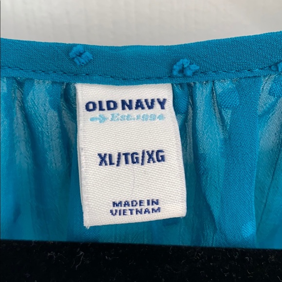 Old Navy Sheer Dot Blouse Tunic - Size XL - Picture 3 of 7